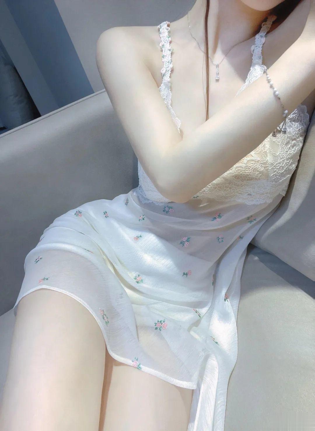 - 是不是女生私下会有点M呢[污] ​​​