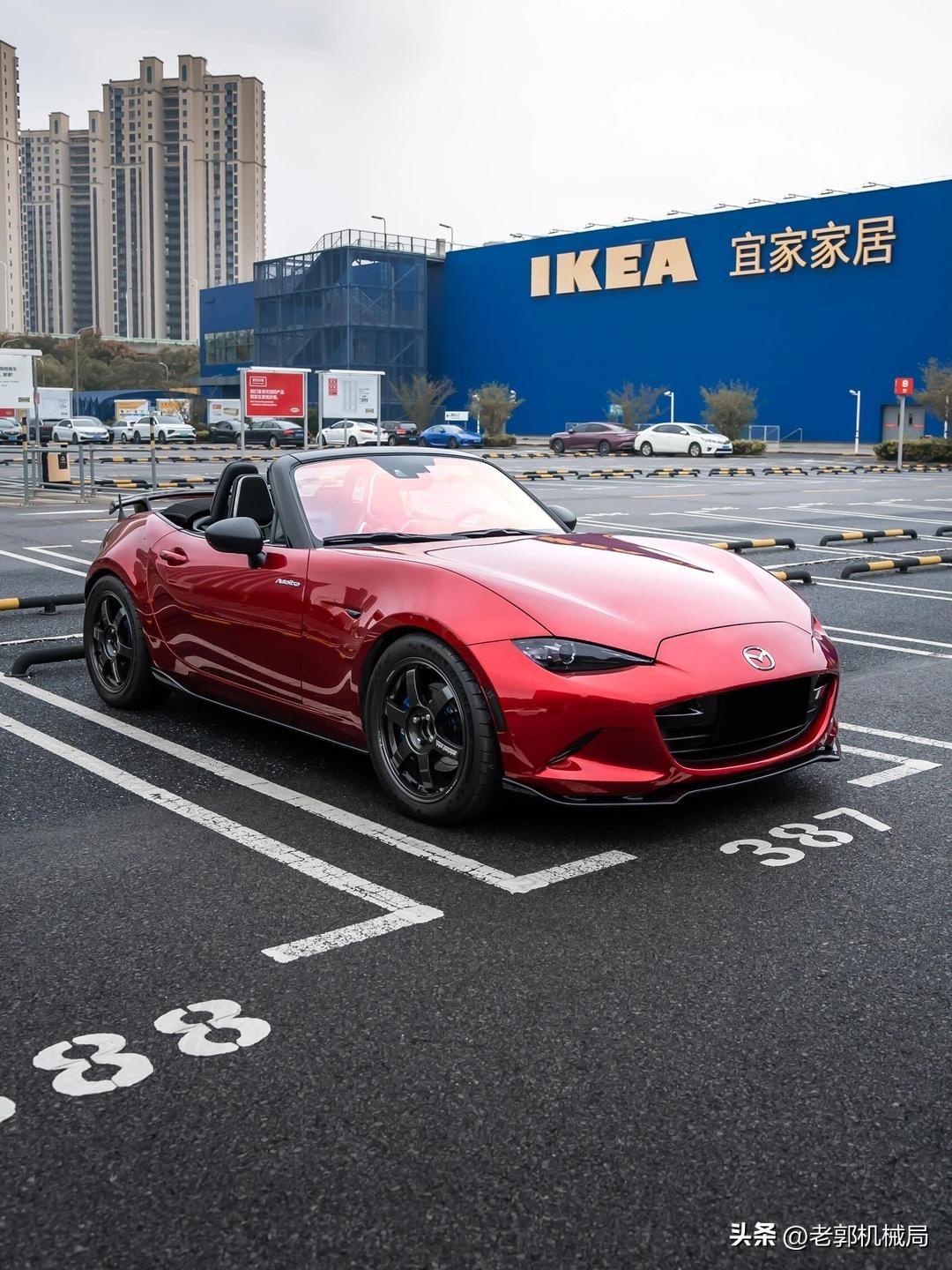 电动化趋势下，马自达怎么还“焊死”在手动小跑车上？
现在连一向保守的日系车，都在