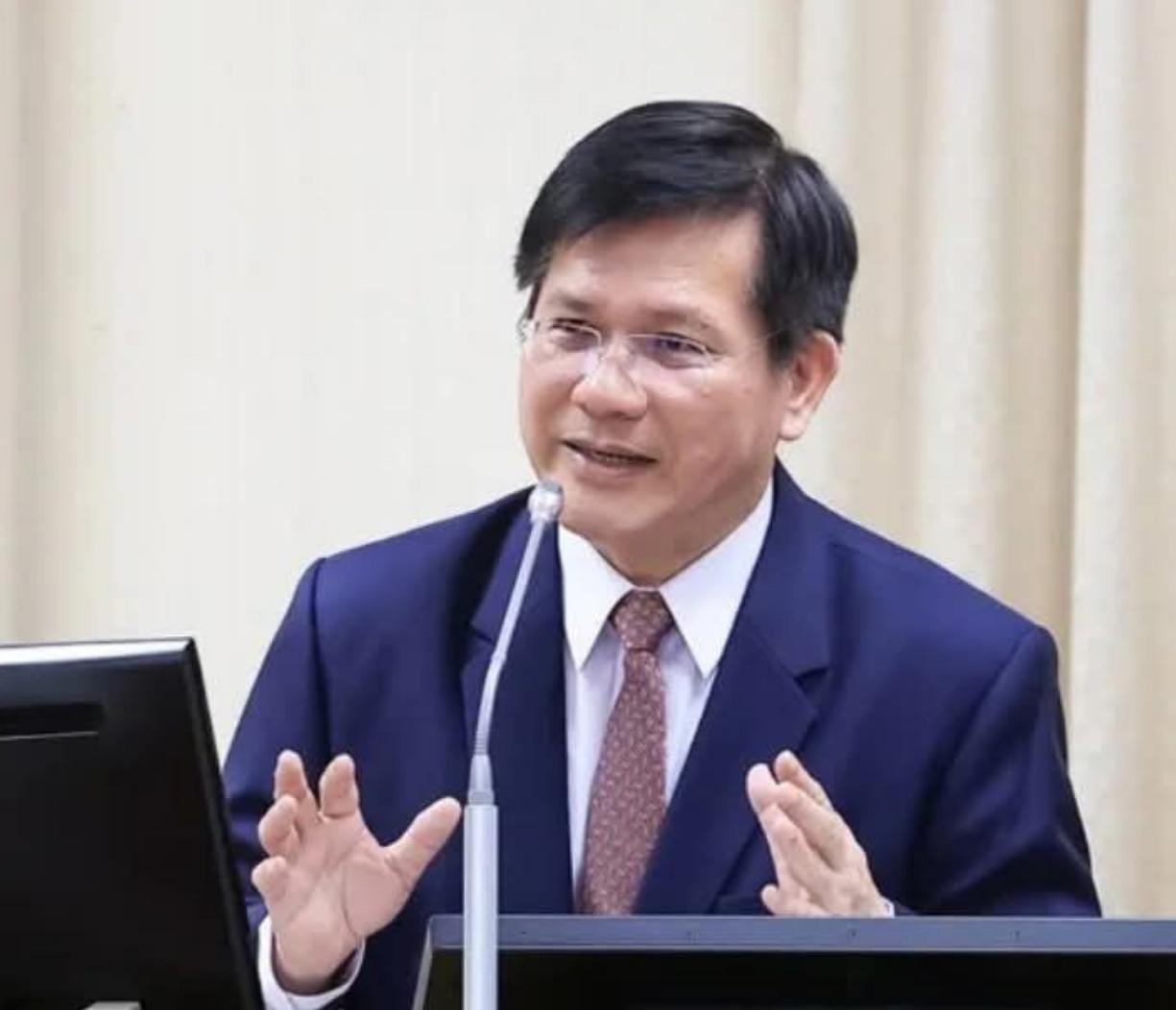 国民党郑丽文主席接受CNN专访时表示，未来应将过去带有军事对抗色彩的“第一岛链”