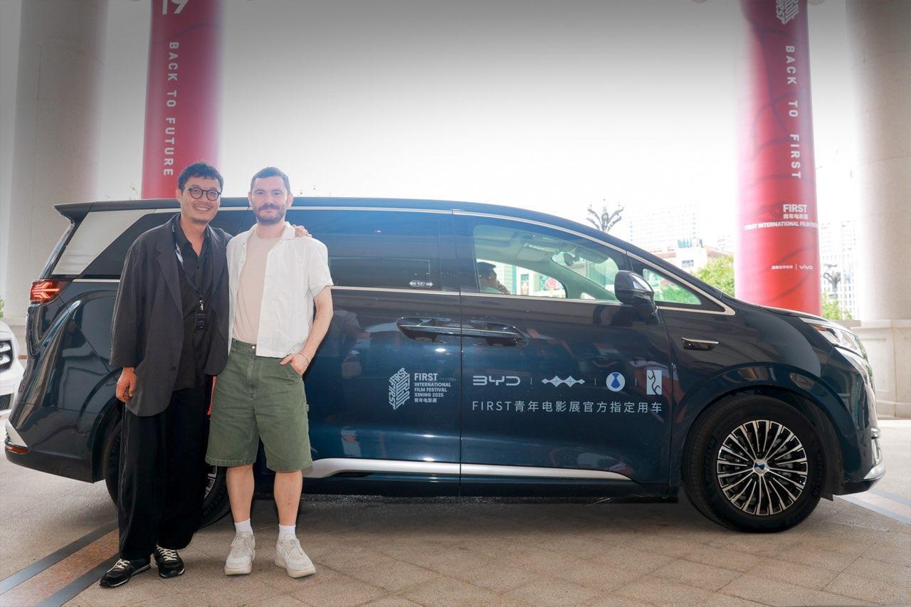 什么才是新一代“影展范”？不是浮夸堆砌，而是看细节是否优雅、气场是否稳重。第十九