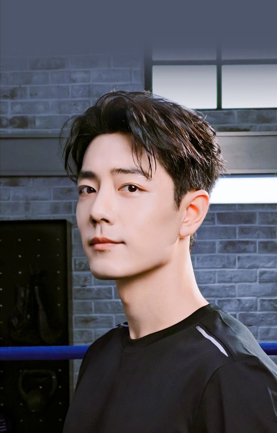 肖战肖战藏海传日常见肖战 追星是一场用热爱书写的故事，你是故事的核心。Chasi