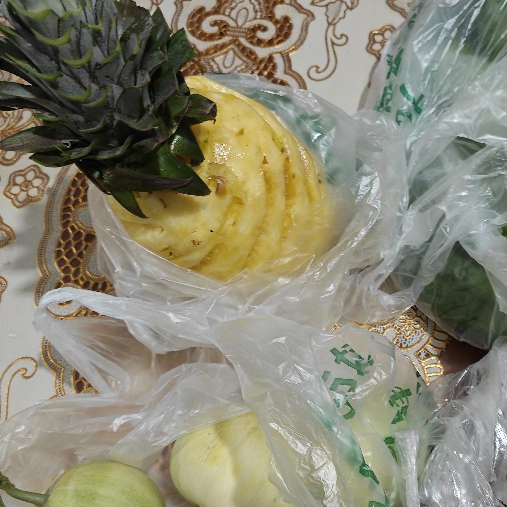 昨天下午医院又来了通知，告知葛医生说，手术会拖后，下午一点到医院就可。如此一来，