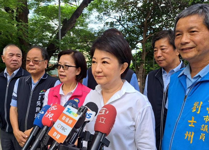 中美峰会圆满落幕后，卢秀燕立马公开亮明态度！5月16日，台中市长卢秀燕对外表态，