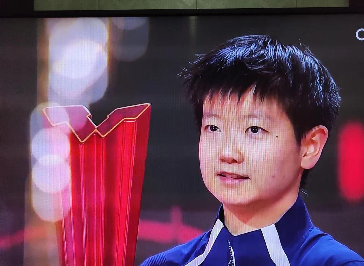 我承认心理承受能力有限，所以，从今天开始，我放弃看孙颖莎和王曼昱的对决之战，太揪