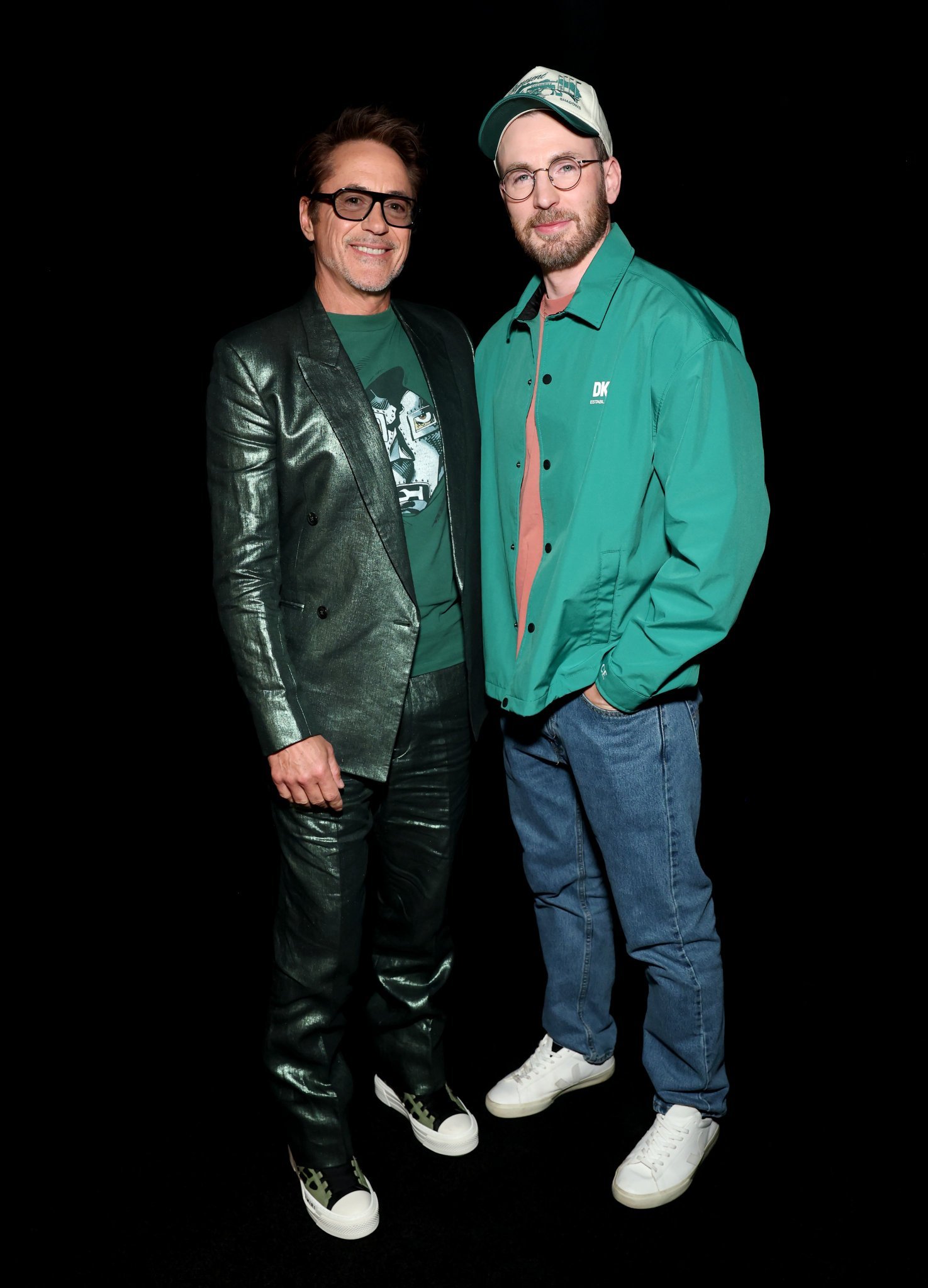 唐尼和桃子现身《复仇者联盟：毁灭日》电影产业大会的活动现场。