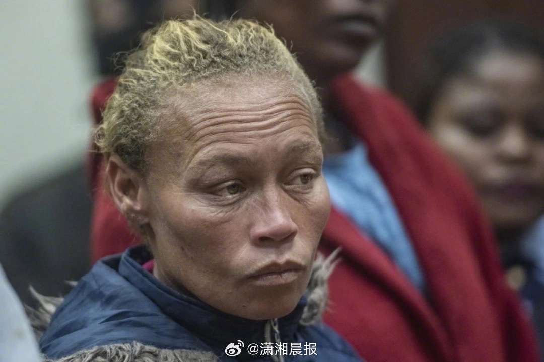【#南非一母亲伙同男友卖掉女儿##南非一妇女因卖掉女儿被判终身监禁#】当地时间5