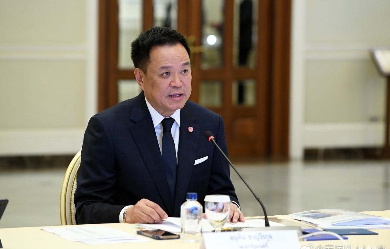 【泰总理出手整顿数据中心：堵漏洞、严规范、保安全】
泰国头条新闻社讯 据泰国媒体