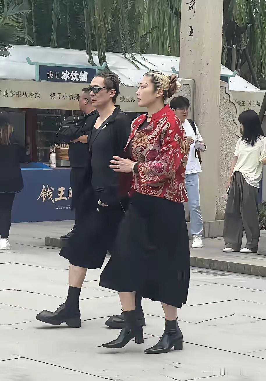 实话实说，路人镜头下确实看着一般。
