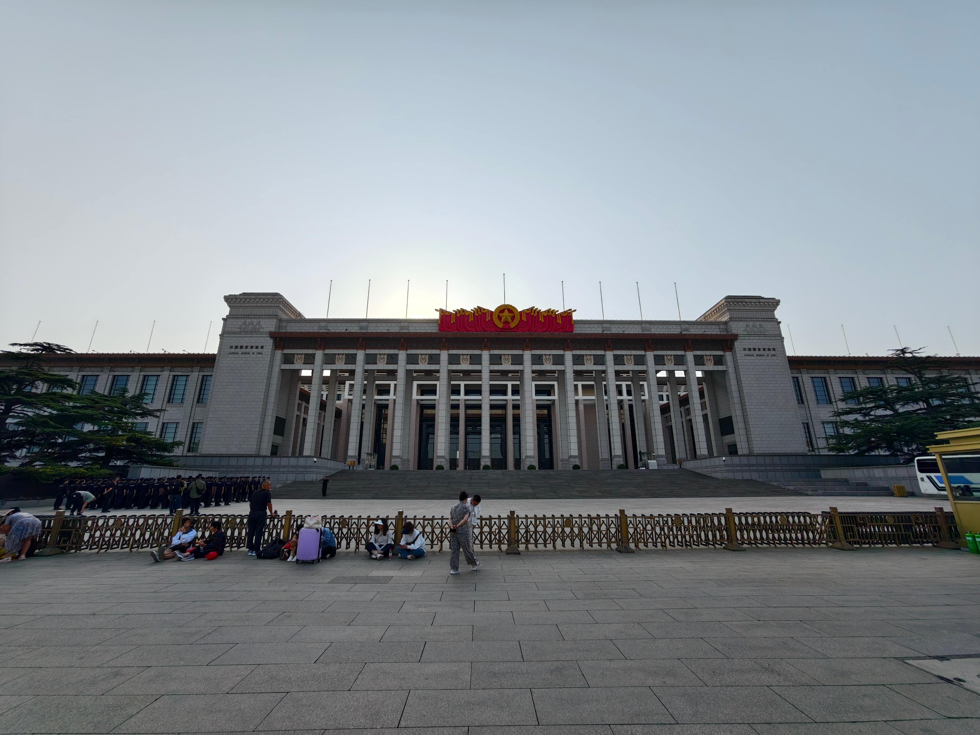 今天天安门广场维护的地方有点多啊。北京旅行老张杂谈 ​​​