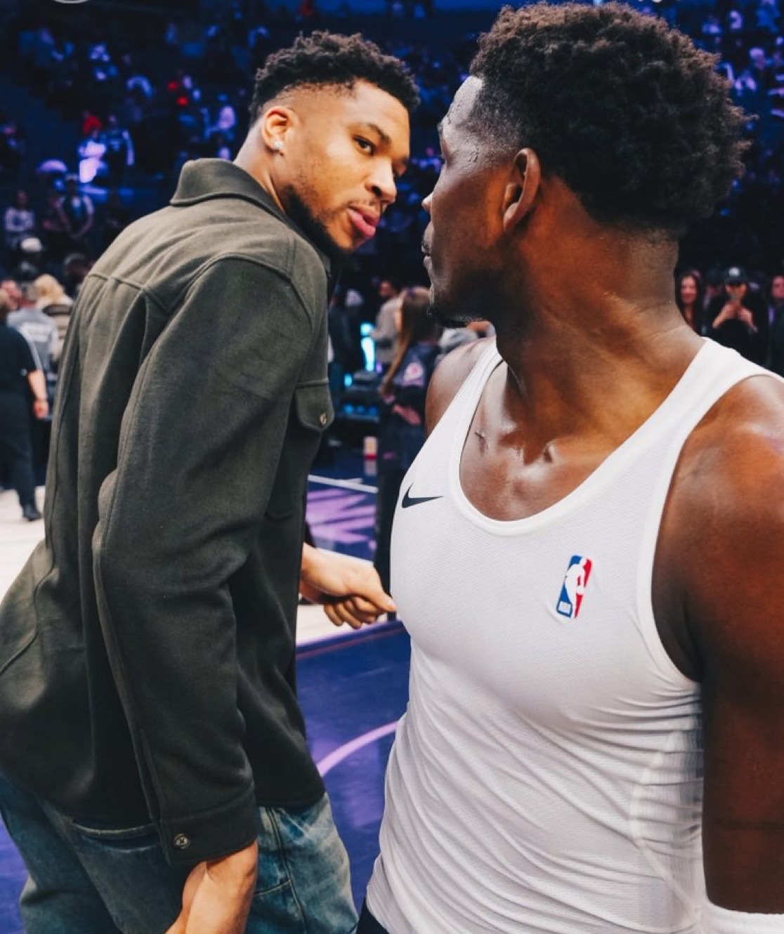 温霍斯特在《Get Up》节目中报道，字母哥对于和爱德华兹联手，表现出了“一定程