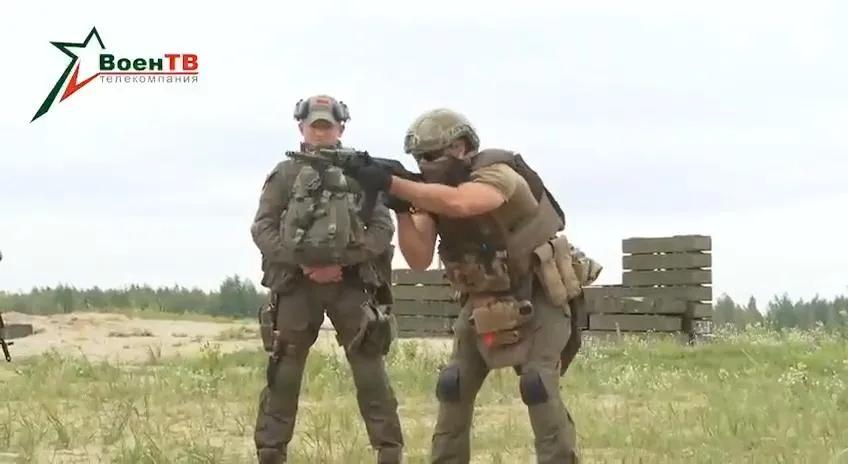 白俄罗斯政府和独立消息人士7月14日证实，此前部署在非洲的瓦格纳集团教官此前已抵