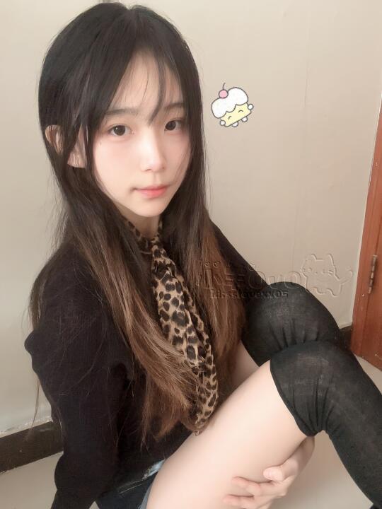 hello你好这里是萌妹子(*≧ω≦)