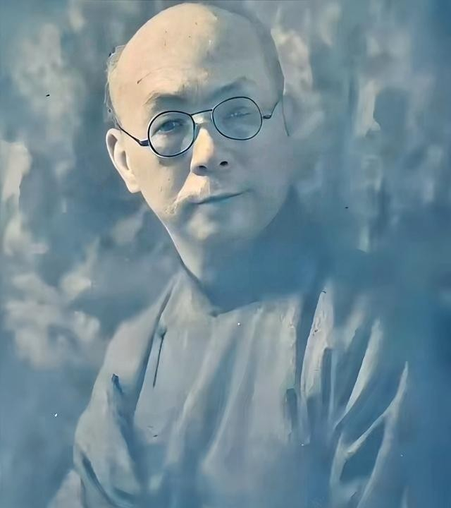 民间一直有种说法，中国头号可恨汉奸并非汪精卫，而是身居行政院机要位置的黄浚，若不