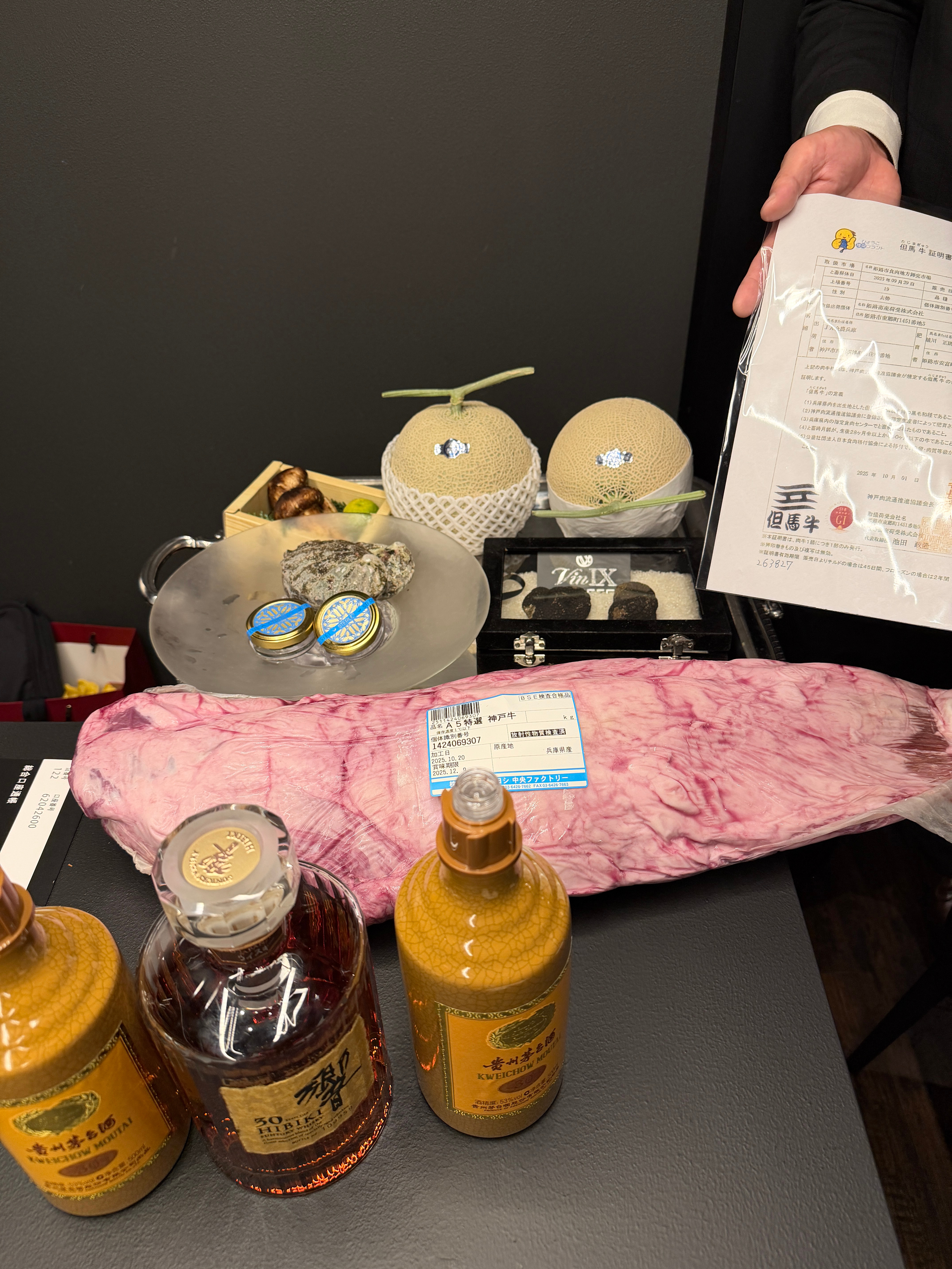 看似 Vacation 🌴其实刚植发完躺在家里发我的库存照 