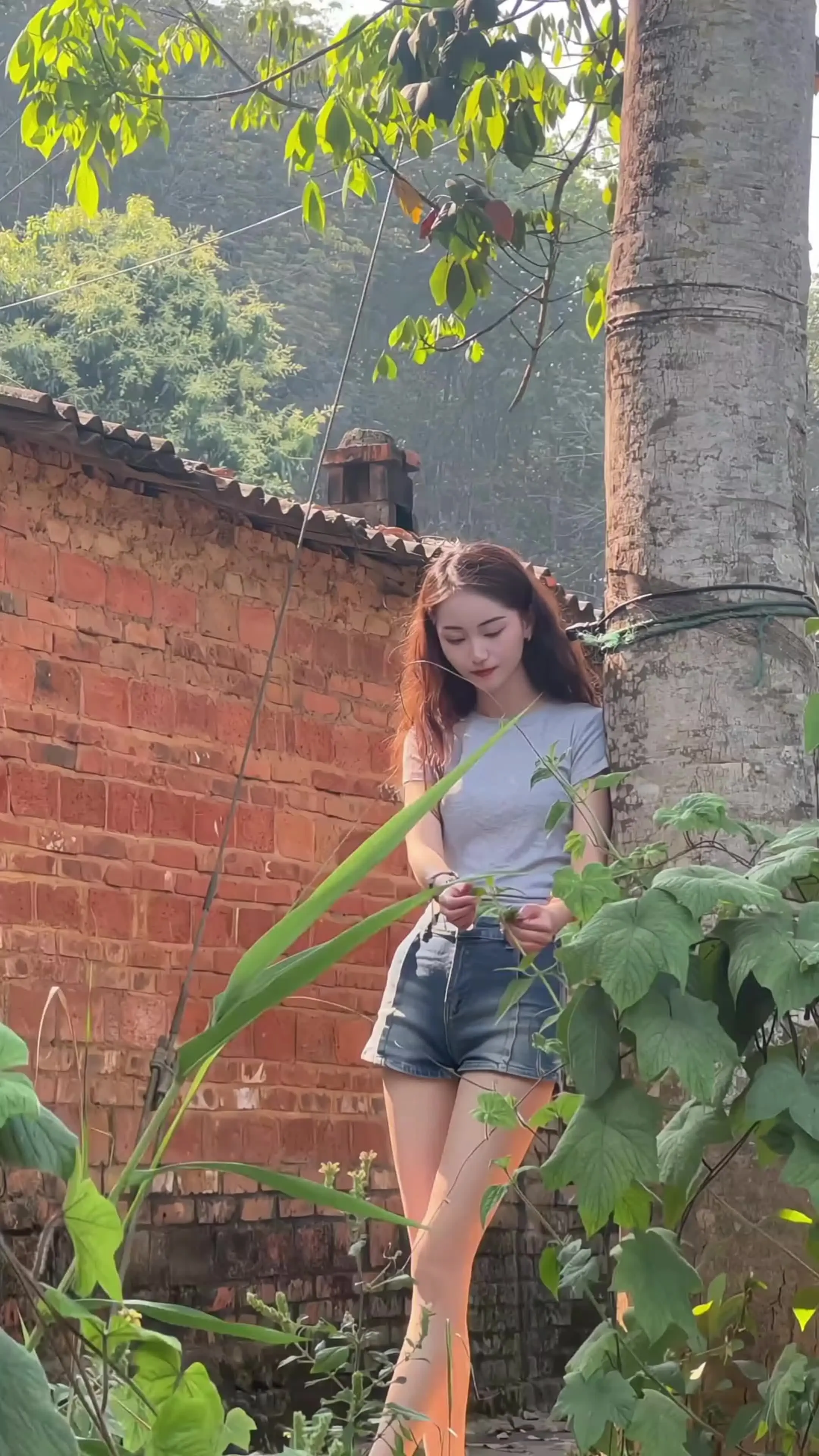 如果我告诉你，我想在这个滥情的时代，和你谈一场不分手的恋爱，你会让 我赢吗