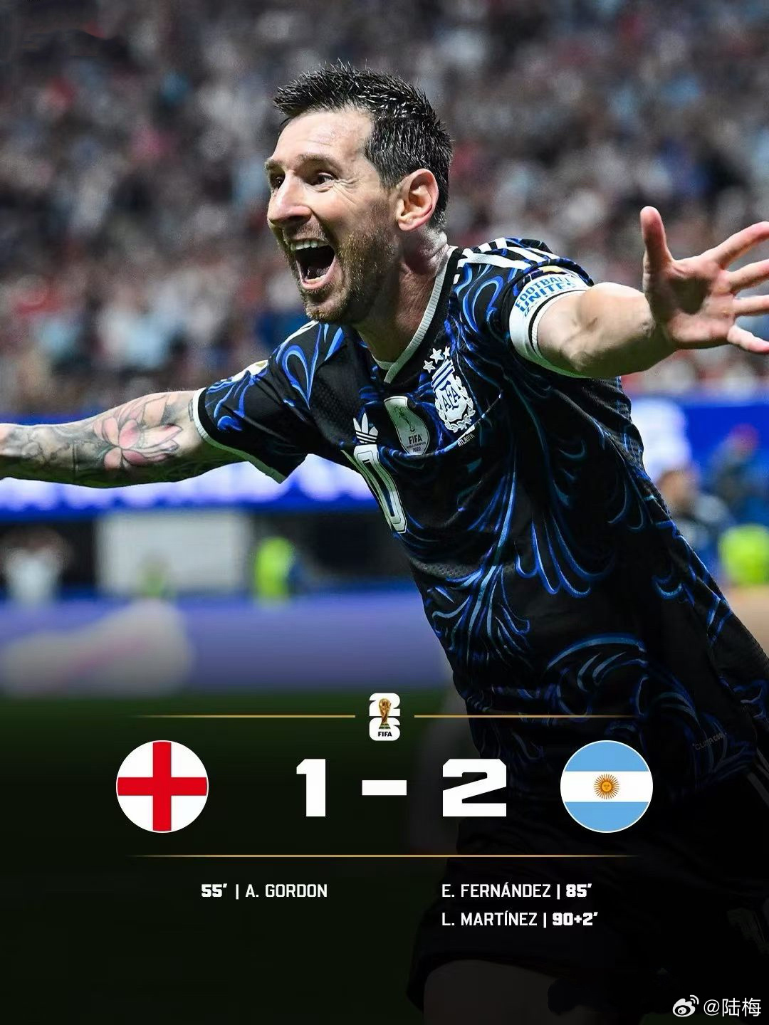 赛前，🇦🇷阿根廷临时向国际足联申请，换上了深蓝色球衣，致敬86年世界杯-英阿