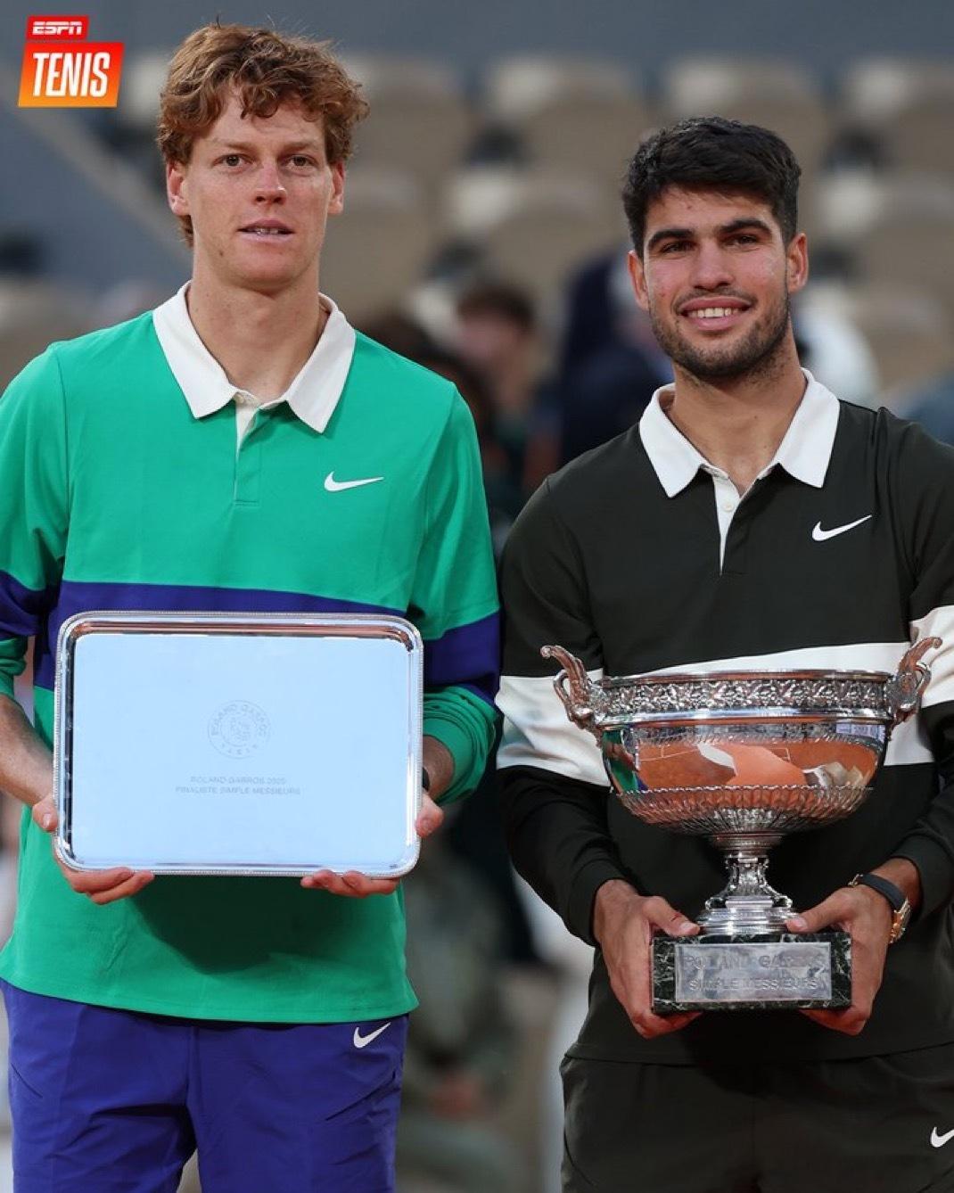 卡洛斯·阿尔卡拉斯过去7个红土赛事 🧡🇪🇸🇫🇷 2024年法网：🏆?