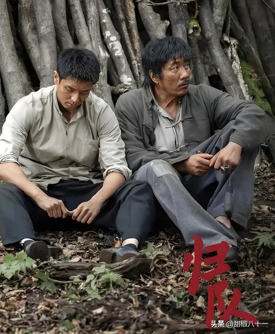 电视剧《归队》最勇的，

不是隐忍不发的汤德远，

也不是勇往直前的万福庆，而是