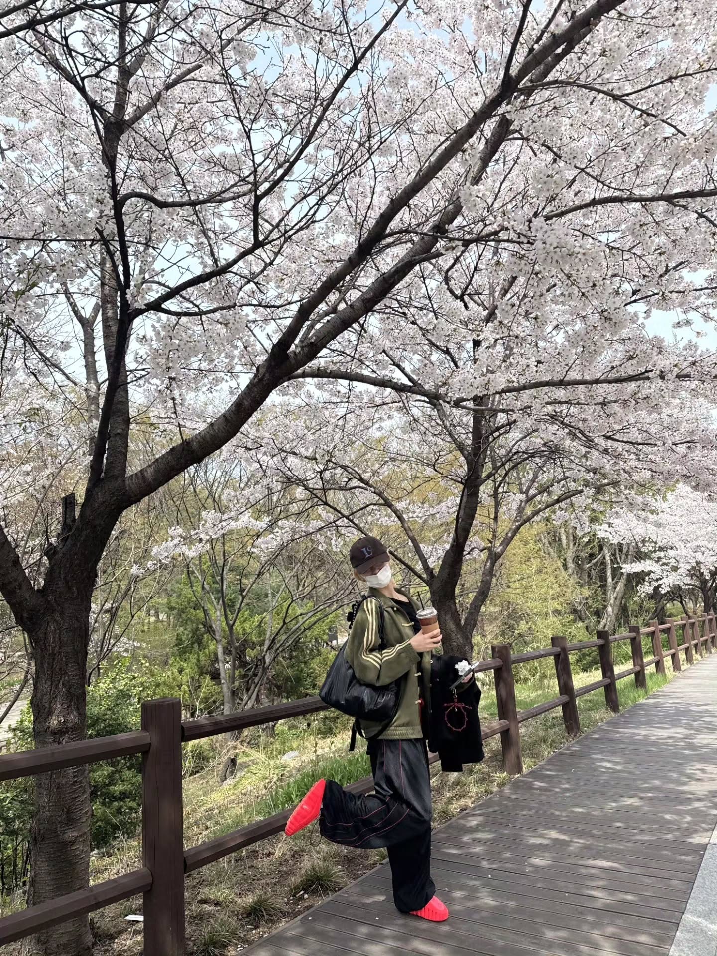 允真近期松弛的生活照 