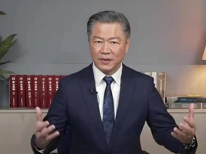 美国要动手了？这是来自台湾国际形势专家赖岳谦的警告，在他看来最早今年，中国就有可