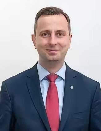 快讯！波兰防长卡梅什宣布

3月20日，波兰国防部长瓦迪斯瓦夫·科西尼亚克-卡梅