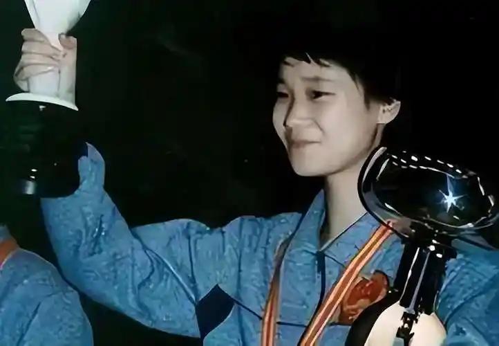 谁能想到，30年前的一场比赛竟然在今天影响了世界乒坛的格局，一个曾经离开国家队的