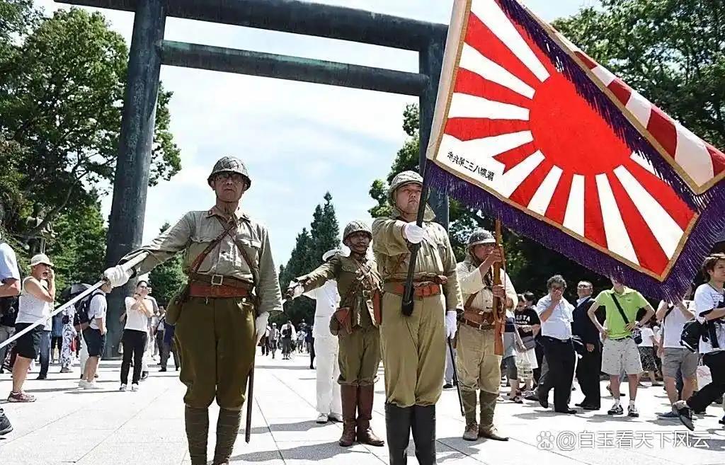 真的让人警醒！日本近来一连串军事动作，已经藏不住军国主义回潮的危险信号，这样的趋