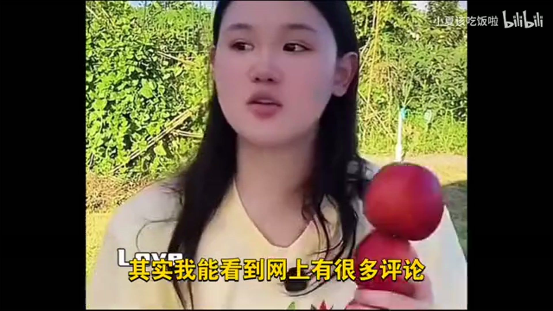 张家齐说自己不惨能养活自己给妈妈点钱就很满足了！她说妈妈没有