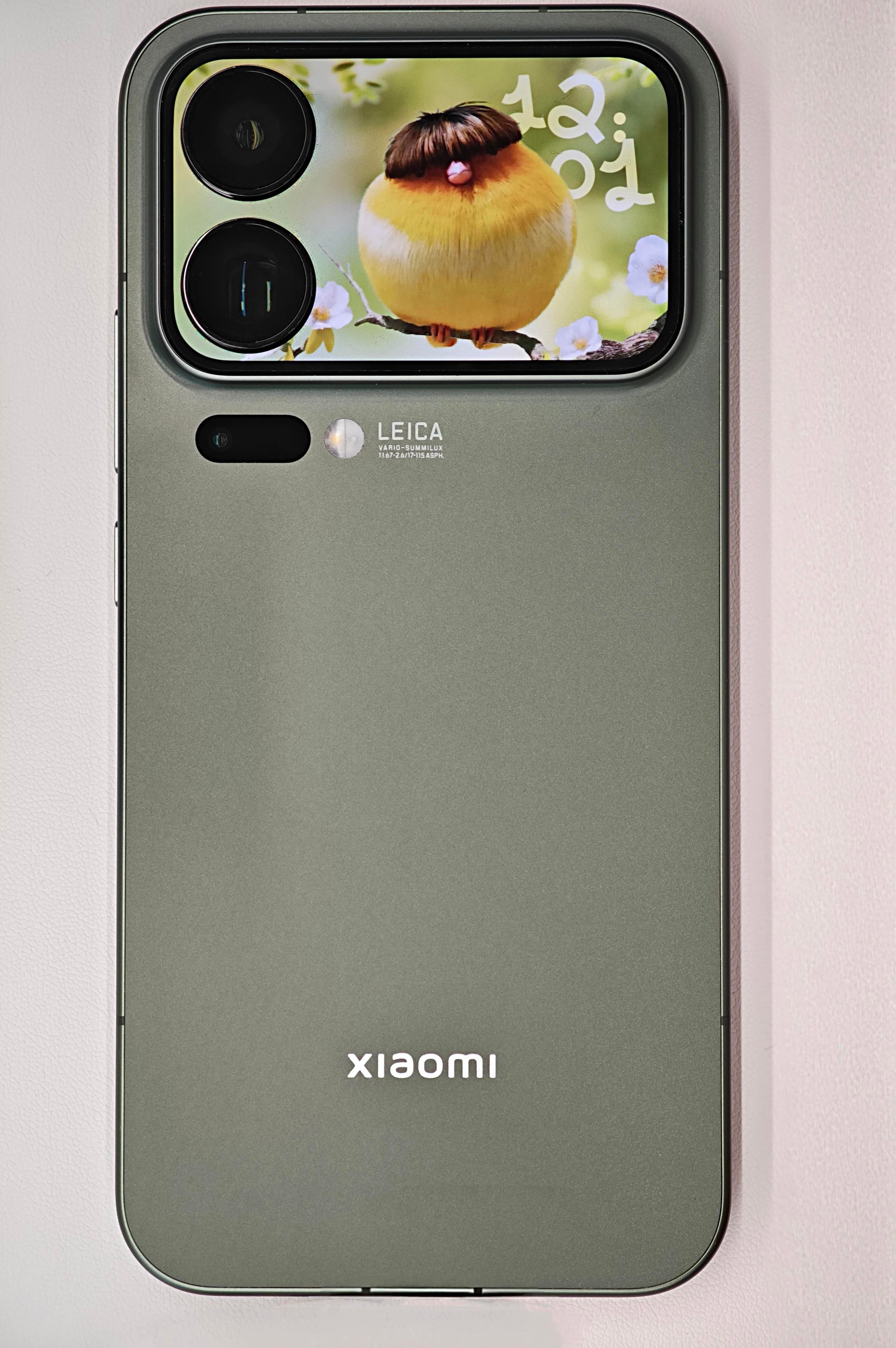 独家，小折叠在重构，可能要推迟了，喜欢背屏的童鞋可以冲小米17Pro系列。