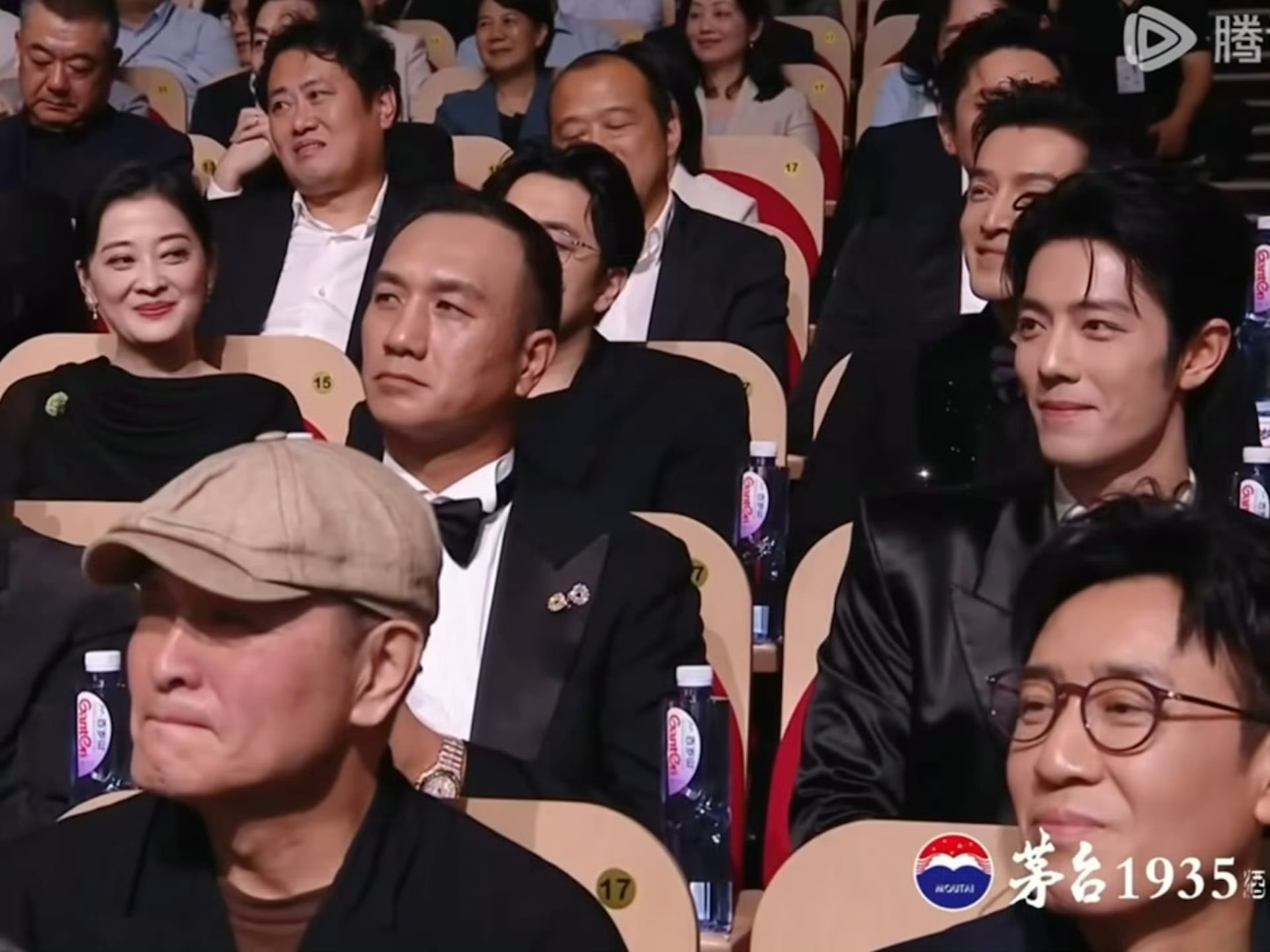 闫妮梅婷听到田雨肖战是情敌的反应前夫可已是过去式哈哈哈哈，咱期待喜肖闫开组合整活