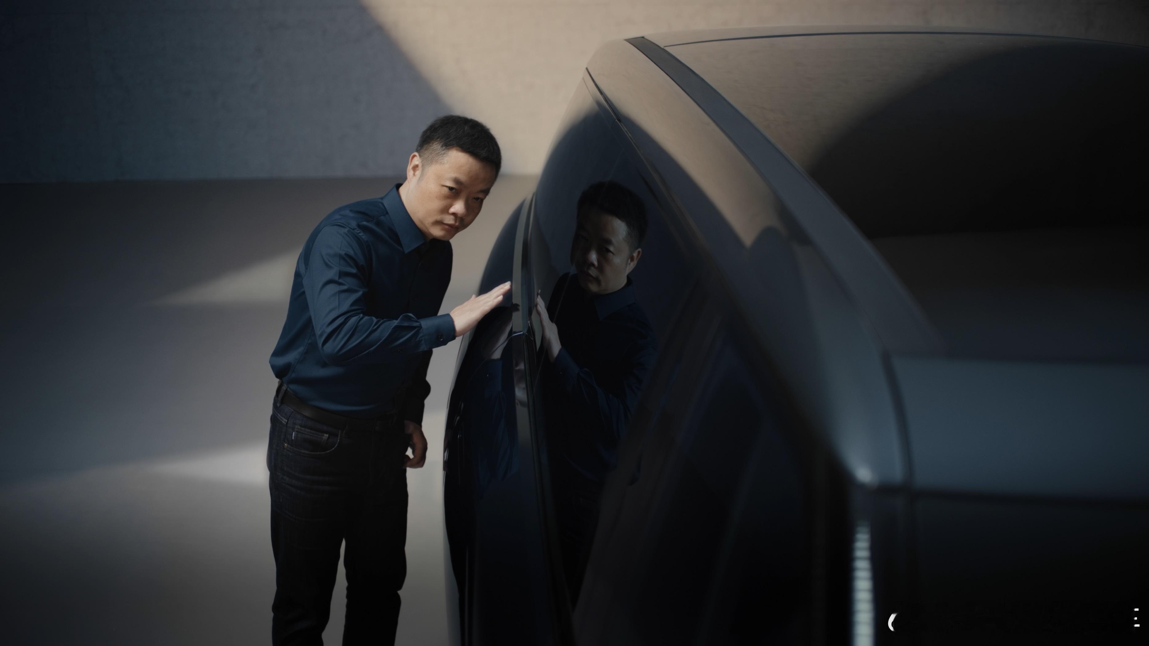 新科技旗舰小鹏GX来了 今早重磅官宣，小鹏首款大六座旗舰SUV——GX，下周正式