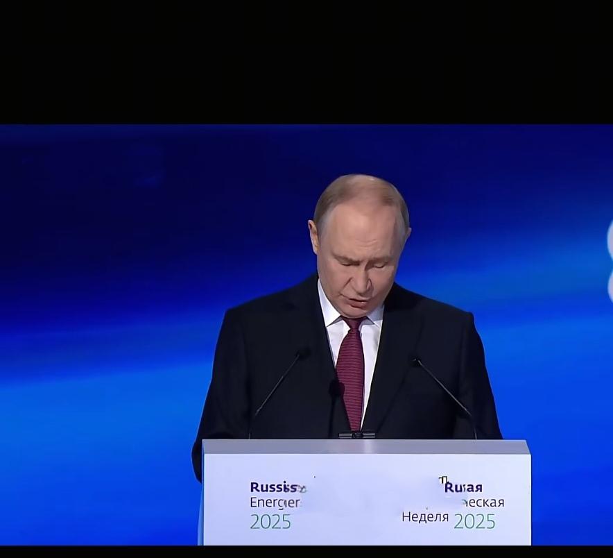 28点计划变成19点计划。
当地时间11月24日，美乌代表在日内瓦谈判后，传出消