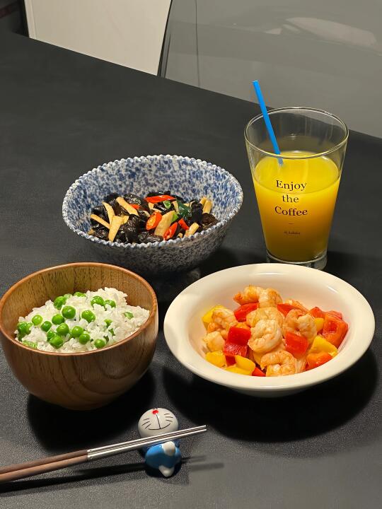 干净饮食：爱纯 喜欢吃的甜甜的豌豆饭🫛
