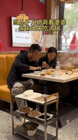 事实证明，有了孩子以后，夫妻几乎没有二人世界了！[捂脸][捂脸][捂脸]