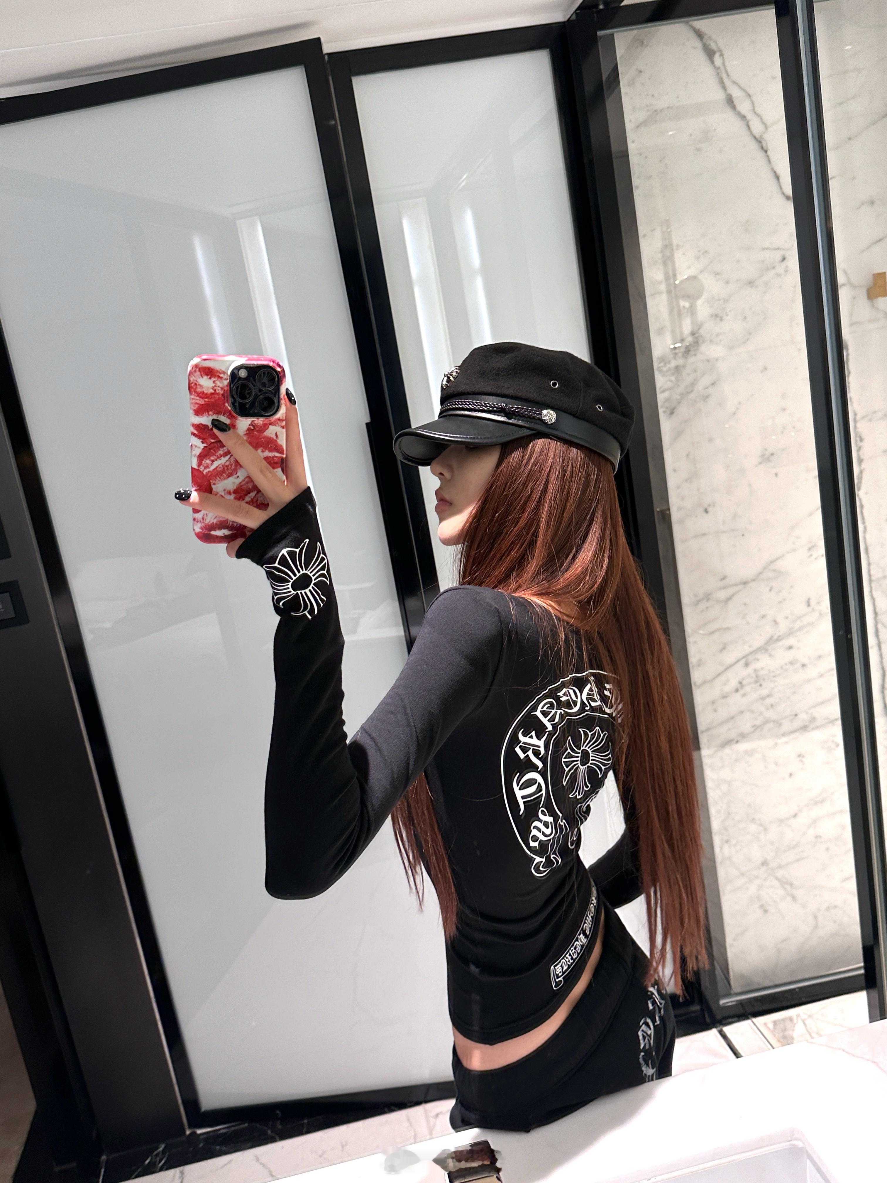 怎？忘记了发 💋hongkong碎片来了 ​​​