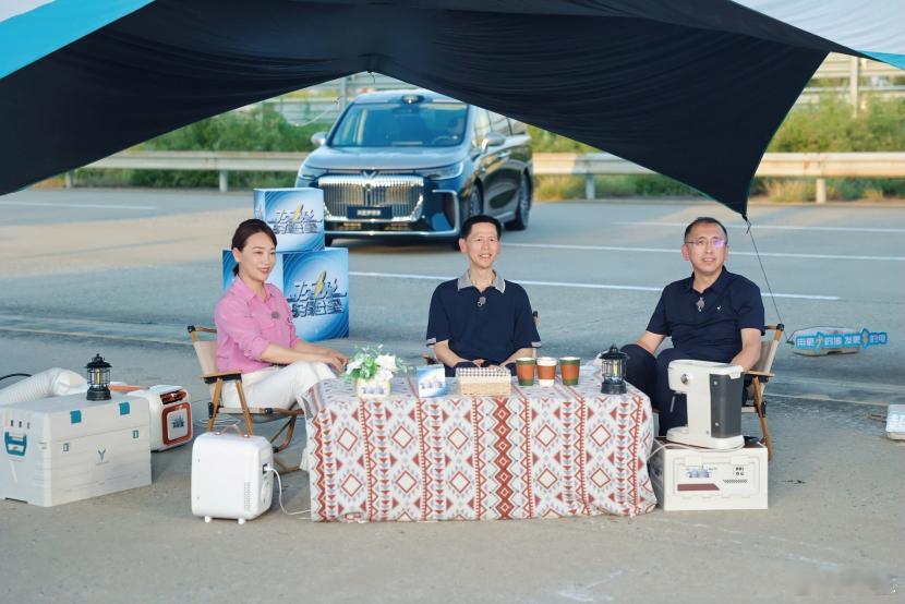 8 月 22 日，岚图汽车与央视新闻《顶级实验室》携手，正式对外发布了全域 80