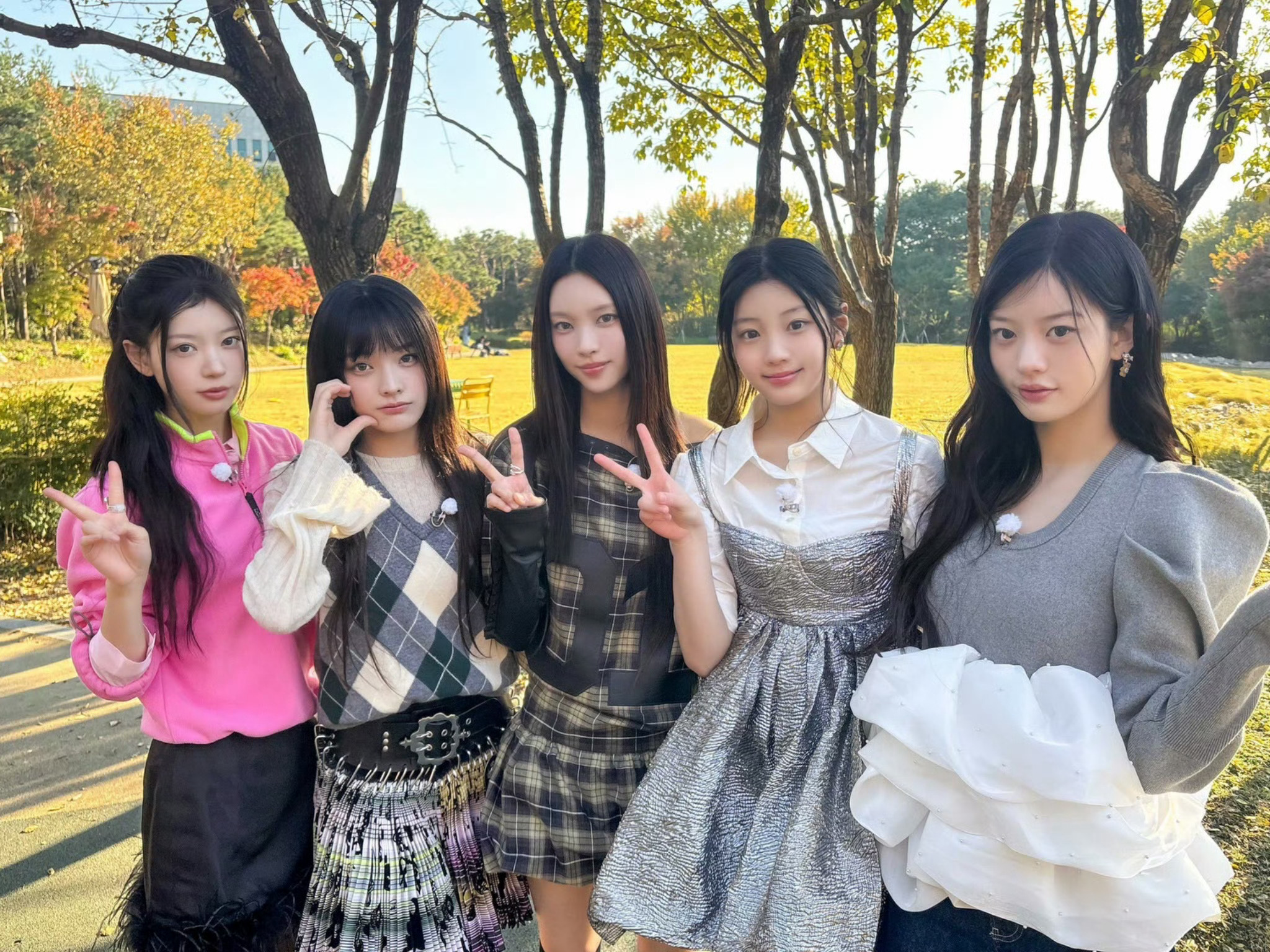 illit合照篇🐱🐰🍰🍓🍥 