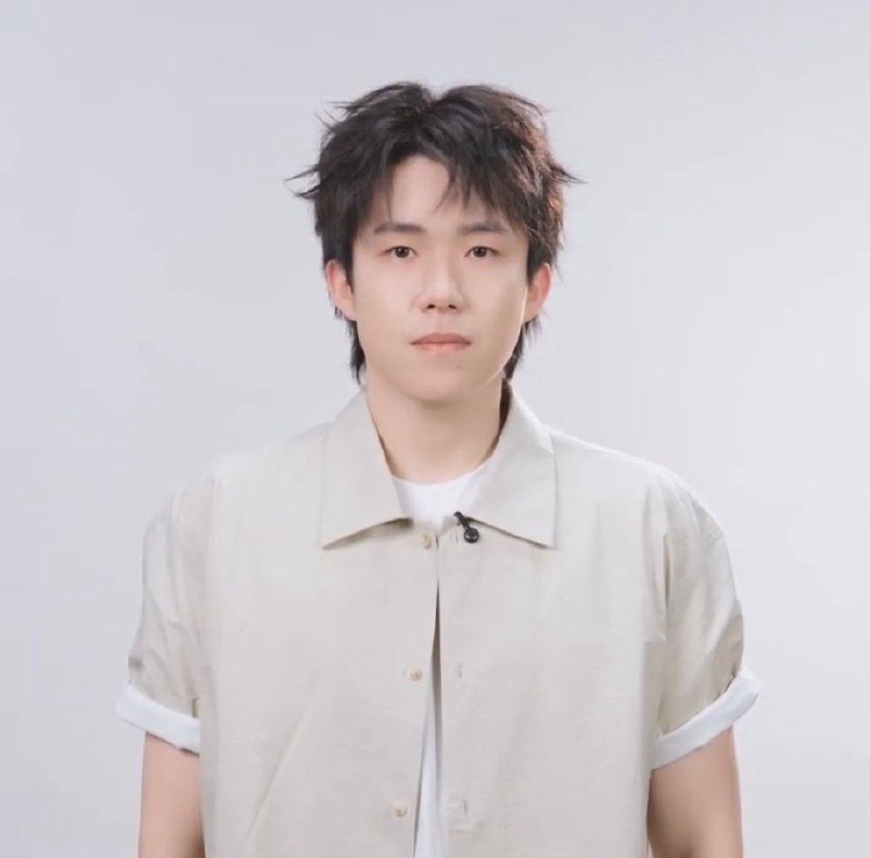 王楚钦 🦁王楚钦加油 🏓向着目标一往无前愿你早日获得你想要的自由王楚钦加油，