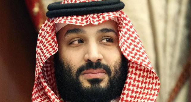 沙特主动找中国谈
 
4月20日下午，沙特王储兼首相穆罕默德一通电话打到了中国，