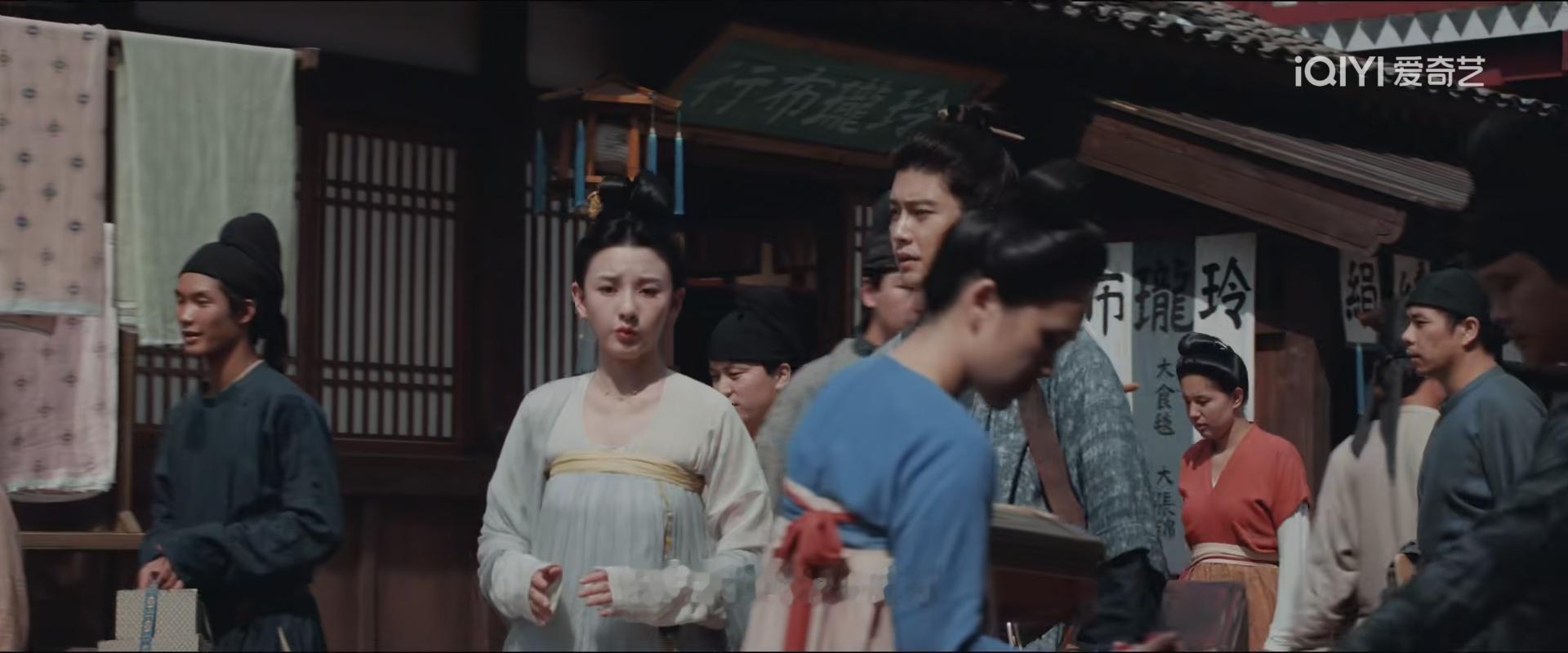 半夏和久宣夜砍价，先预付定金，找到爹了再付尾款[笑cry]任嘉伦无忧渡 ​​​