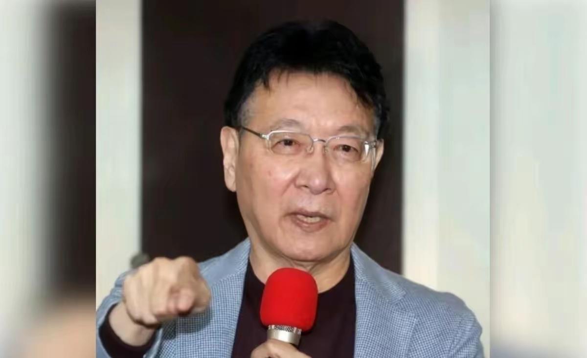 赵少康太坏了，他竟然说出这样的话，“台湾需要一定的防卫能力，让中共如果动武拿下台