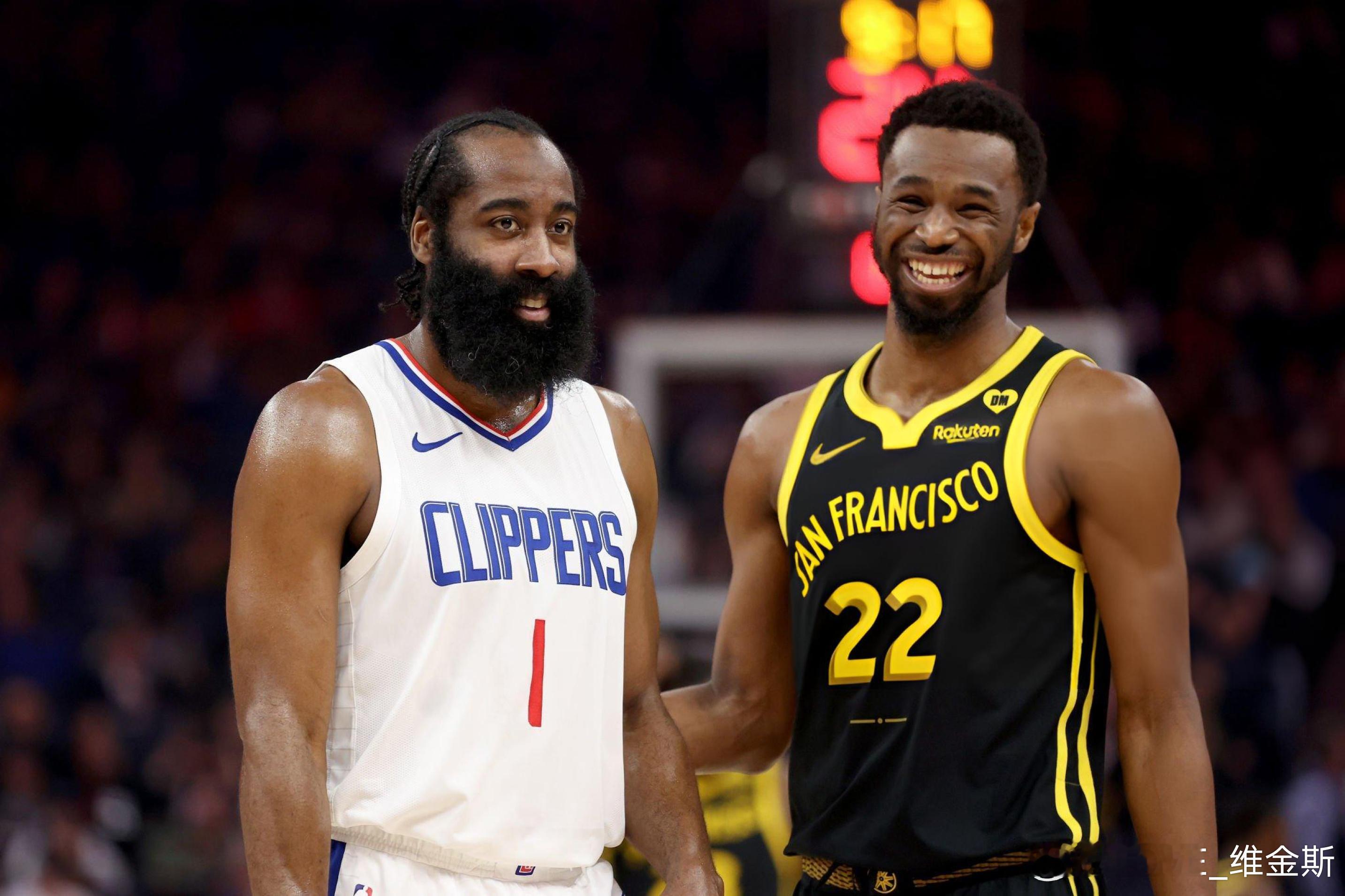 扒了一圈[笑cry][笑cry]这个赛季真没怎么笑#金州勇士[超话]##安德鲁维