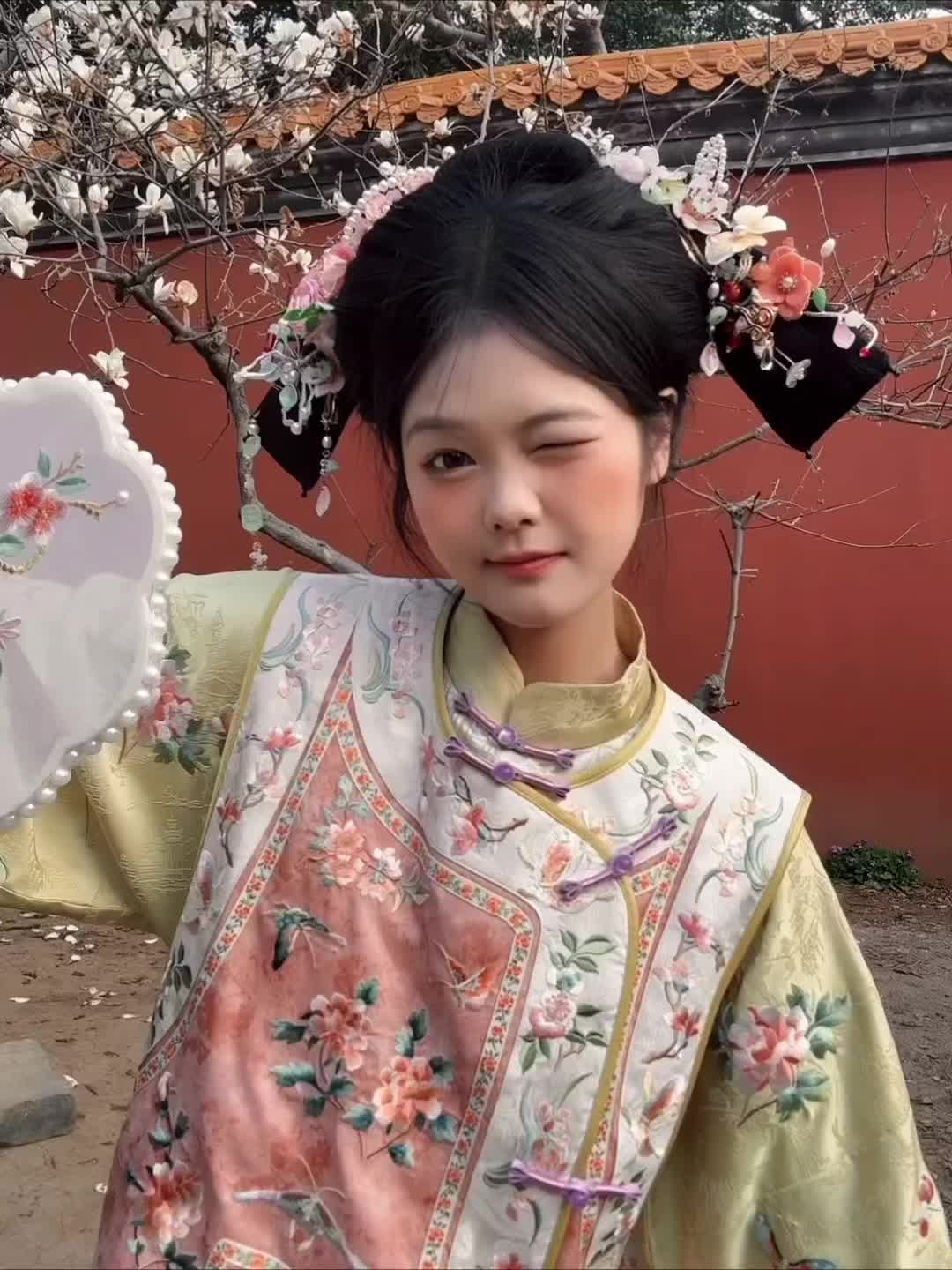 今天当甜心格格！