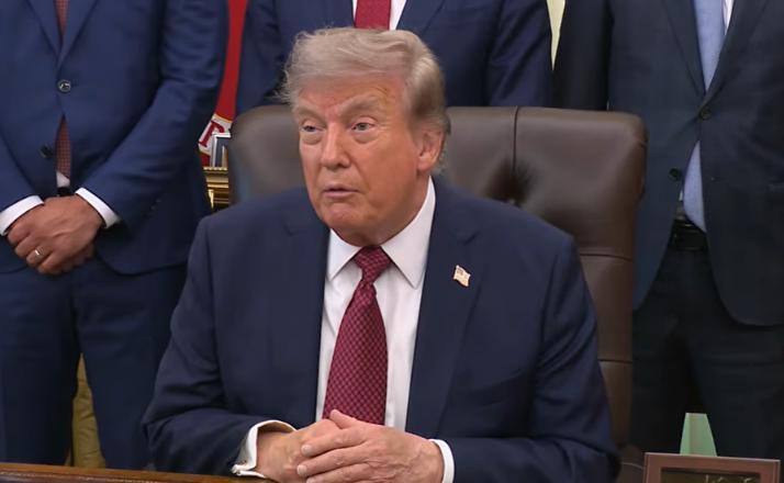 美国恐怕做梦都没想到！当年，中国上千名外逃贪官把美国当成“避风港”，美方不仅死活