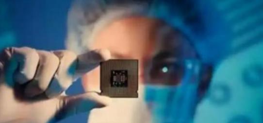 中国刚取消2550亿的芯片订单，欧美那边的光刻机就纷纷停工，现在轮到他们犯愁了：