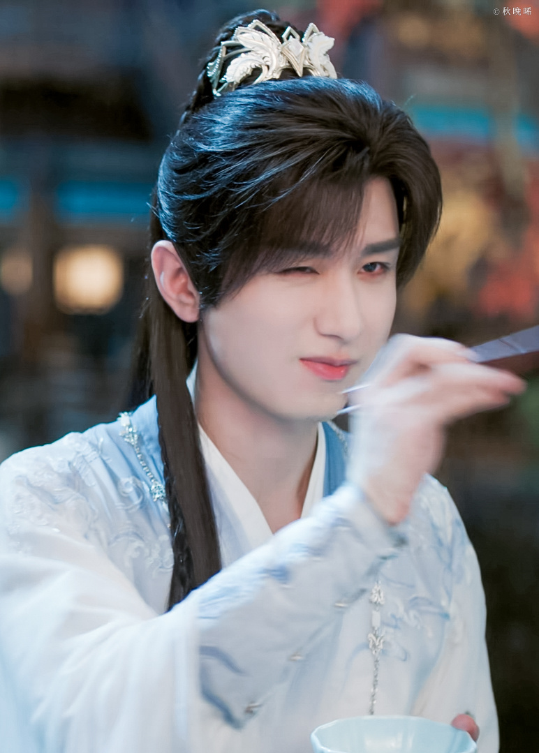 小湫你萌🥺成毅成毅赴山海 ​​​