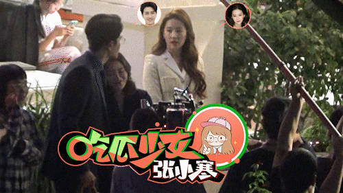 【#刘亦菲#•动态】刘亦菲《玫瑰故事》新鲜路透！#刘亦菲玫瑰故事披萨店路透#[心