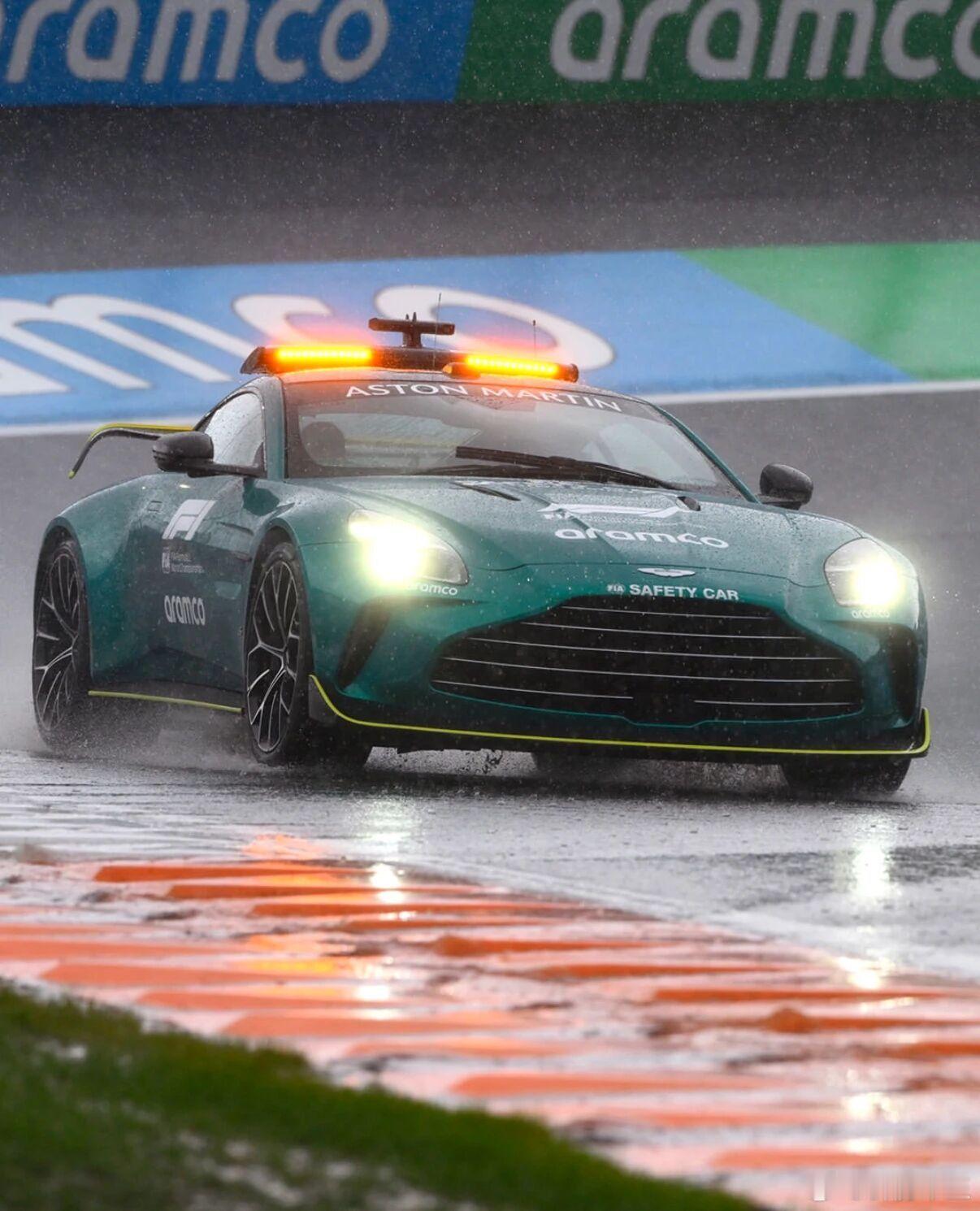 2025赛季F1锦标赛收官，阿斯顿·马丁携赛道科技瞩目亮相：Valhalla融合