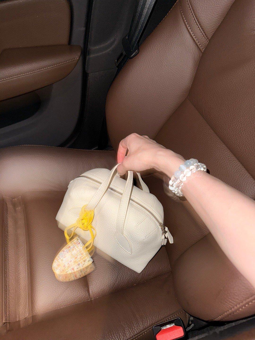 6.1好💐 ​​​