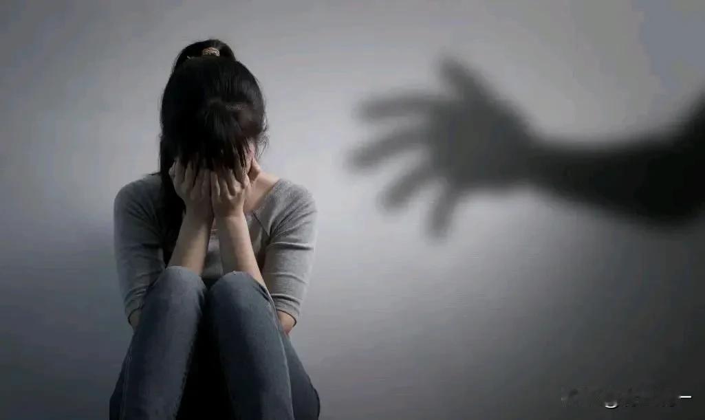 见证了众多因出轨而分道扬镳的夫妻。
我喜欢直言不讳，事实上女人都得明白一个事理，